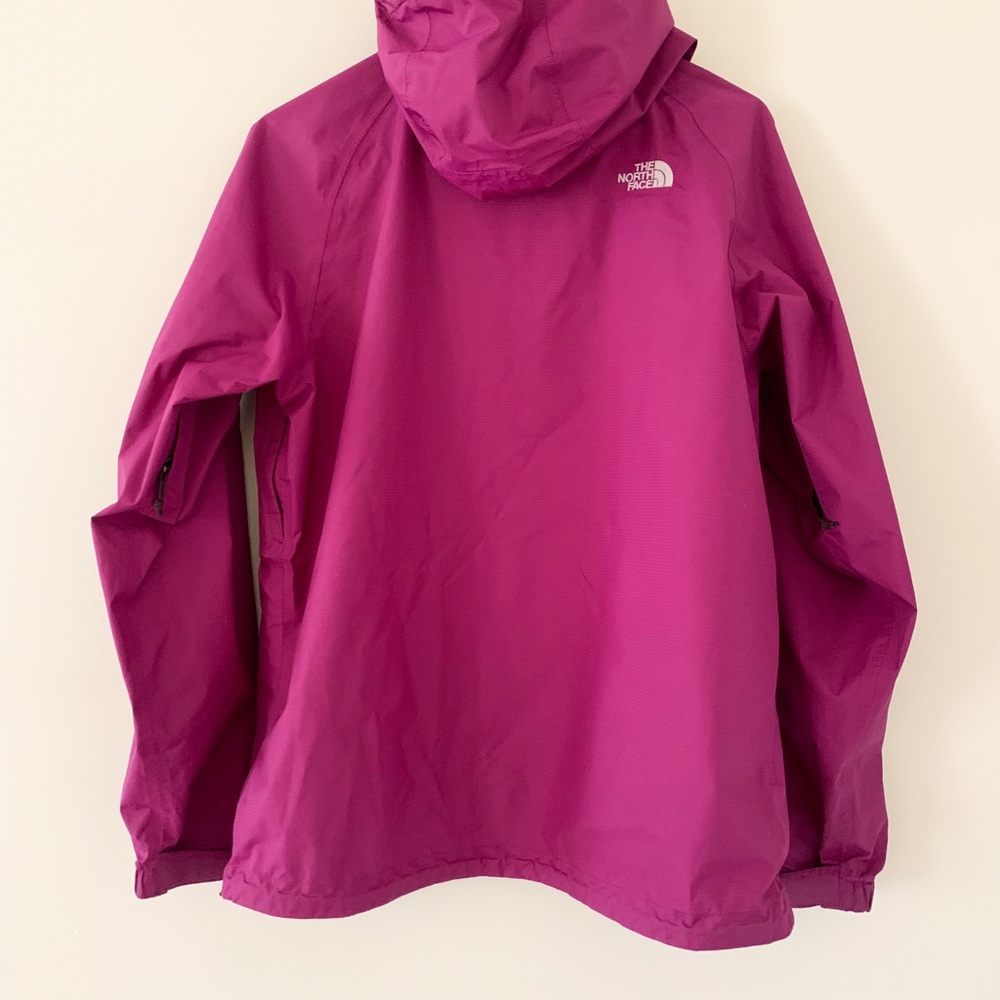 The North Face Rain Jacket - MD - Picture 2 of 3